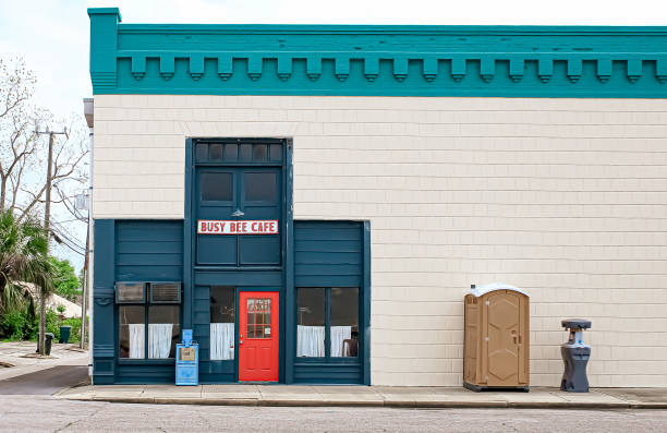 Best Portable restroom trailer rental  in Memphis, TX